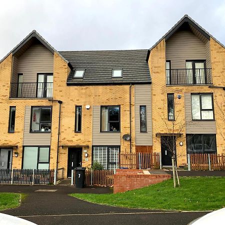 Sheffield City Centre , Free Wifi & Parking - Private Room - Shared House מראה חיצוני תמונה