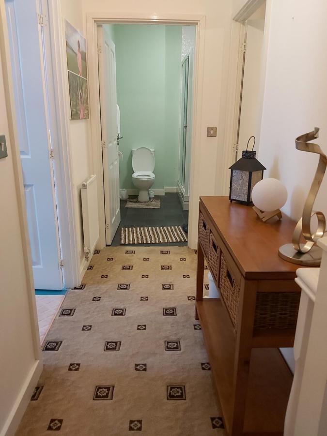 Sheffield City Centre , Free Wifi & Parking - Private Room - Shared House מראה חיצוני תמונה